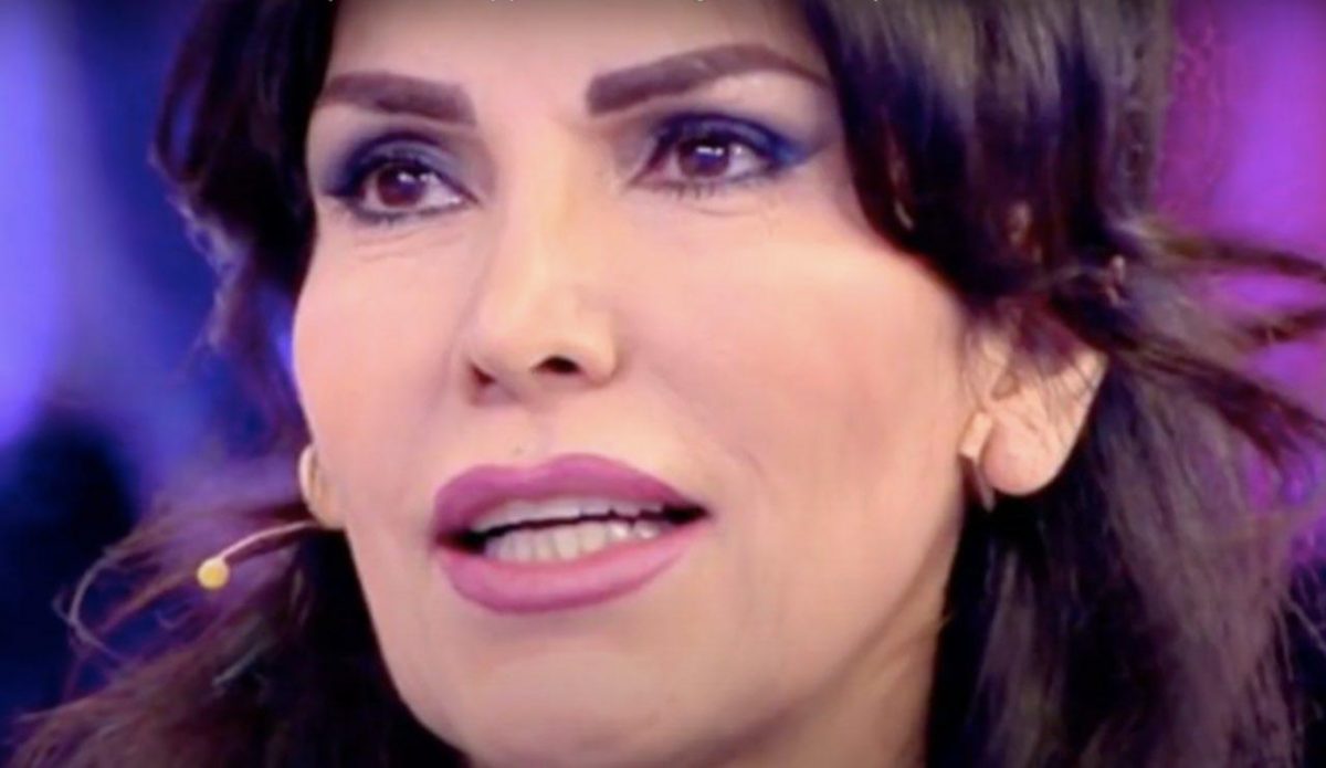 GF Vip 7, Fariba Tehrani attacca Antonella Fiordelisi: “Si crede chissà chi”